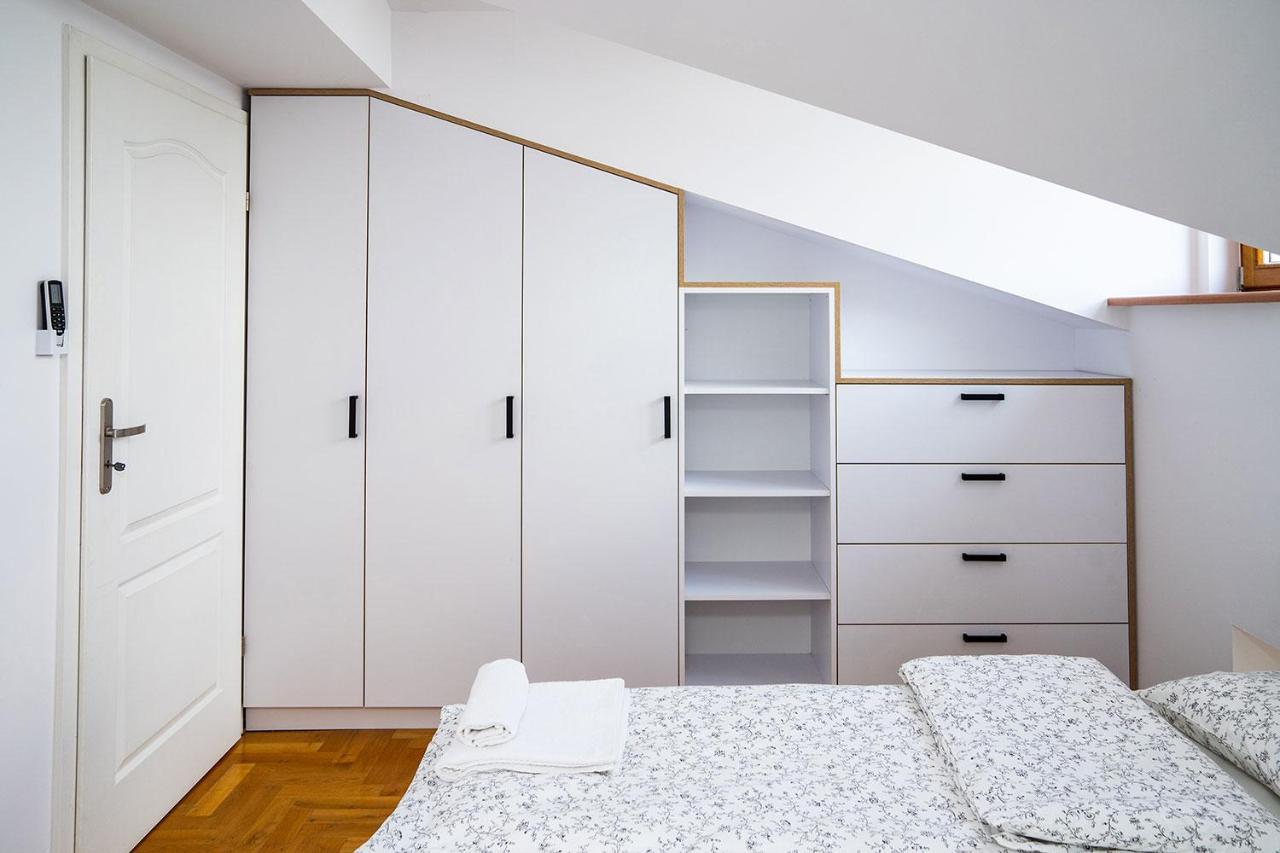 Wonder Cracow Apartment Красков Екстериор снимка